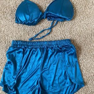 2 piece set